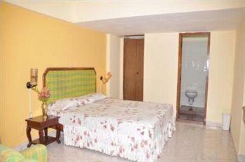 Hotel Charring Cross Ooty Exterior foto