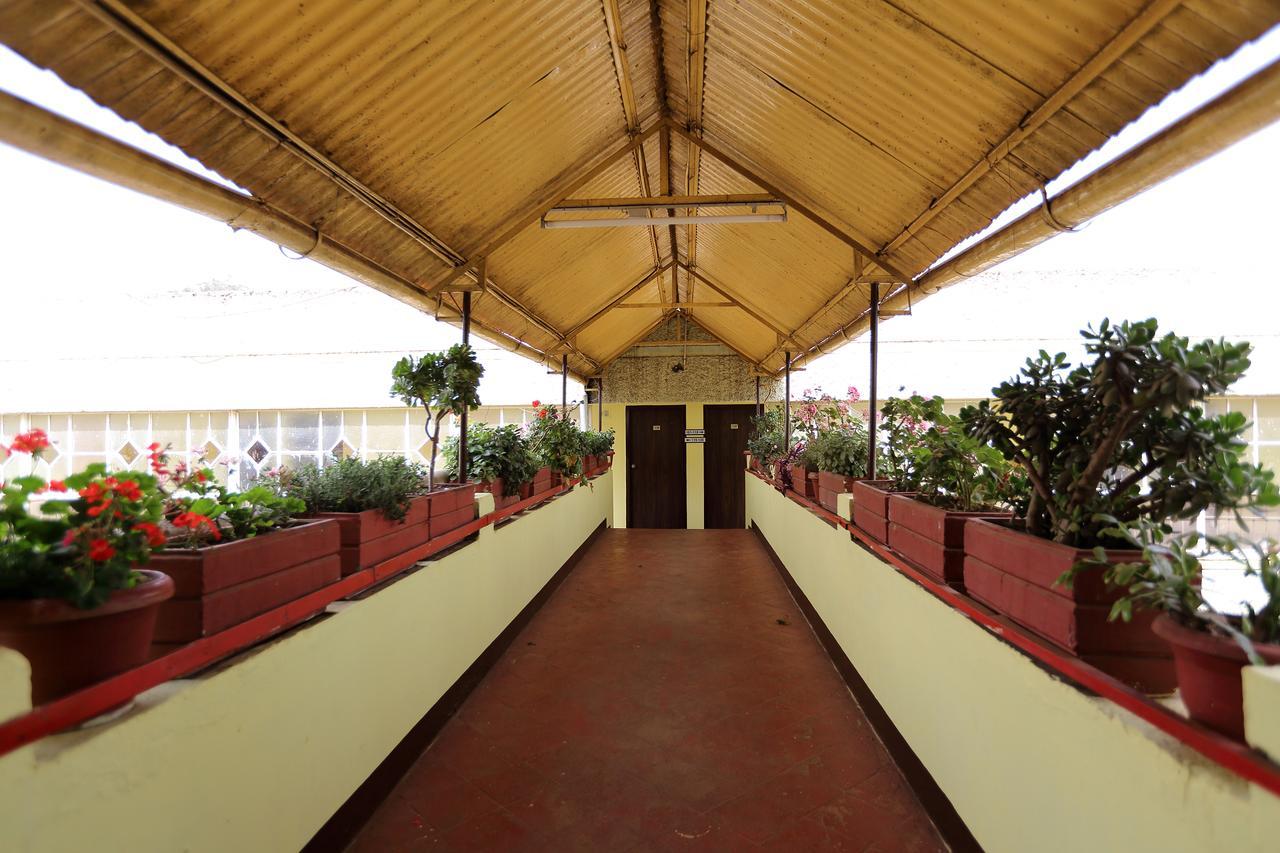 Hotel Charring Cross Ooty Exterior foto