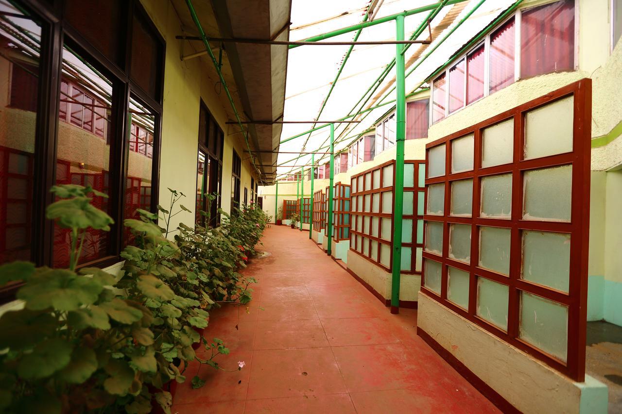 Hotel Charring Cross Ooty Exterior foto